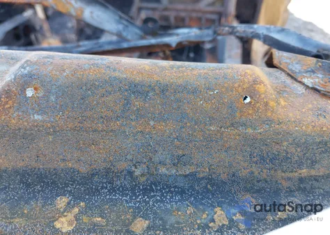 2004 Chevrolet Silverado 1500 из США, поврежденный, VIN 1GCEC14V64Z167098